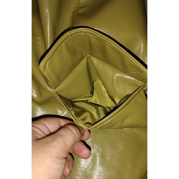 Pretty Little Thing OLIVE VINYL OVERSIZED DAD BLAZER Size 14 (UK Size) - Picture 4 of 7